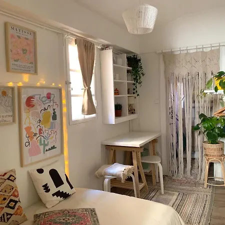 Appartement In Historical Monument In Center *